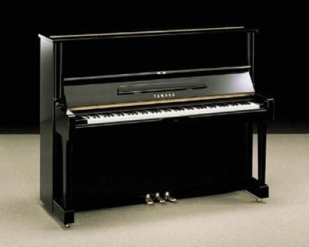 Đàn Yamaha Upright Piano U1M