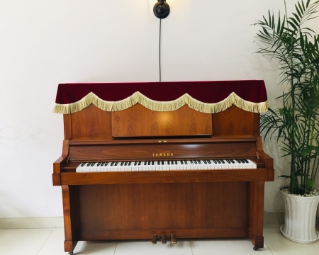 Đàn Yamaha Upright Piano W101