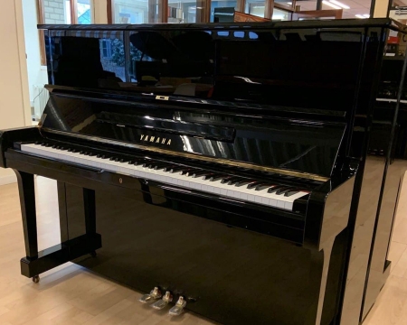 Yamaha U10BL