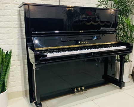 Yamaha U3H